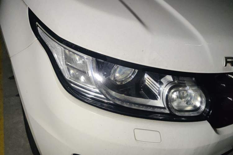 Used Land Rover Range Sport 
