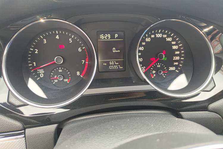 Used Volkswagen Sagitar 2016 230TSI 25th Anniversary Edition Odometer Close Up