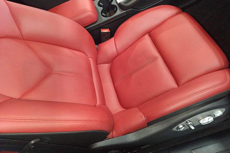 Used Porsche Macan 2018 Macan 2.0T
