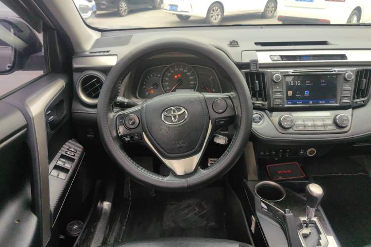 Used Toyota RAV4 2015 2.5L Automatic 4x4 Elite Edition