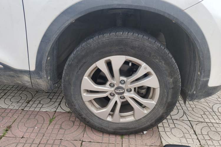 Used Chery Tiggo 5x 2023 1.5L Manual Fashion Edition Right Front Wheel Hub