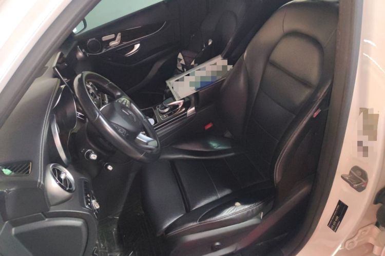 Used Mercedes-Benz GLC 2016 GLC 260 4MATIC Luxury Model
