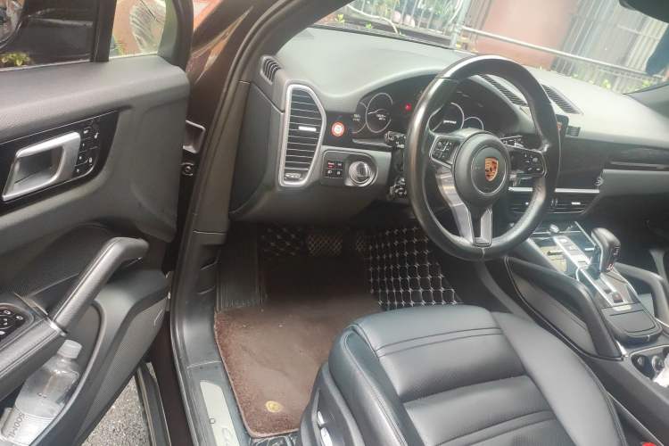 Used Porsche Cayenne 2018 Cayenne 3.0T Driver Seat