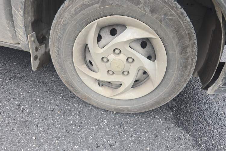 Used JAC Group Refine 2011 2.0L Government Procurement Version Manual Luxury Trim
