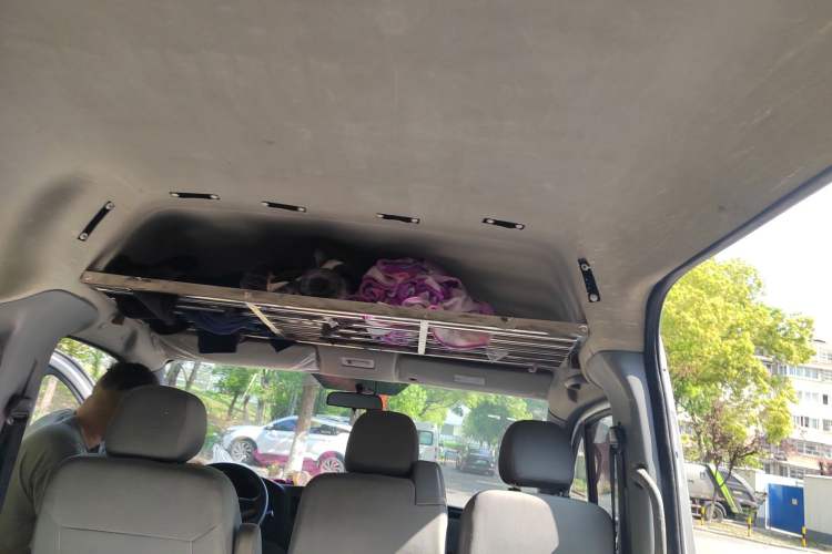 Used Foton Toano 2020 2.0T Multi-Function Extended Wheelbase Mid-Roof 5/6/7-Seater with Rear Dual Tires China VI Emission Standard F20TC3 Headliner