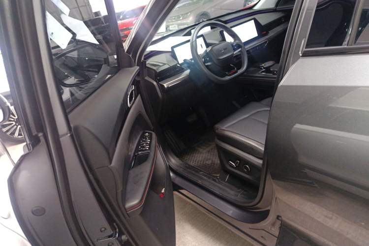 Used Oshan Z6 2022 Blue Whale 1.5T DCT Smart Edition
