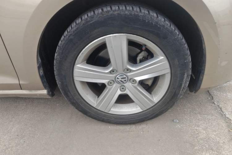 Used Volkswagen Golf 2014 1.6L Automatic Comfort Model
