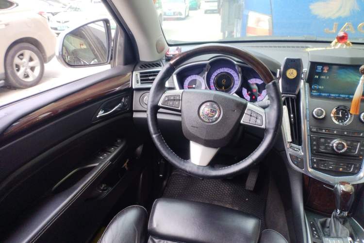 Used Cadillac SRX 2012 3.0L Elite Edition
