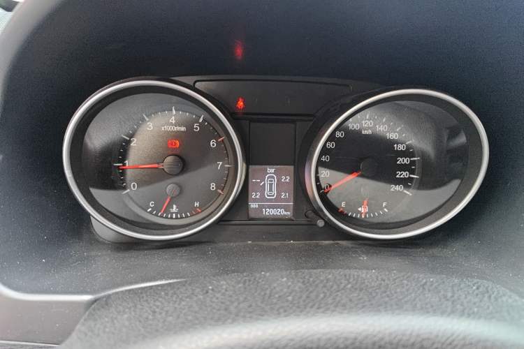 Used Haval H6 2015 Sport Edition 1.5T Manual Two-Wheel Drive Elite Model
