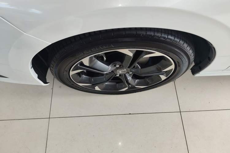 Used Honda Civic 2022 240TURBO CVT Dynamic Control Version
