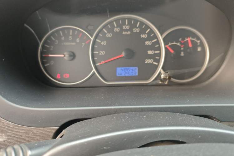 Used Wuling Hongguang 2016 1.5L S Comfort Version Odometer Close Up