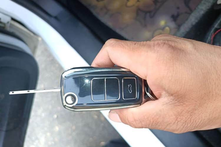 Used Bestune B30 2016 1.6L Automatic Luxury Model Vehicle Key