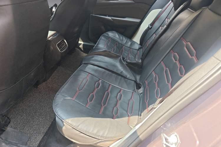 Used Lynk & Co 02 2020 1.5T DCT Two-Wheel Drive Zhaopu Version Left Rear Seat