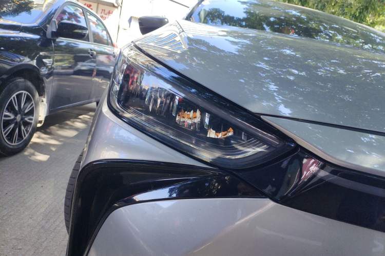 Used Geometry M6 2022 580 New Le Xinying Right Front Headlight