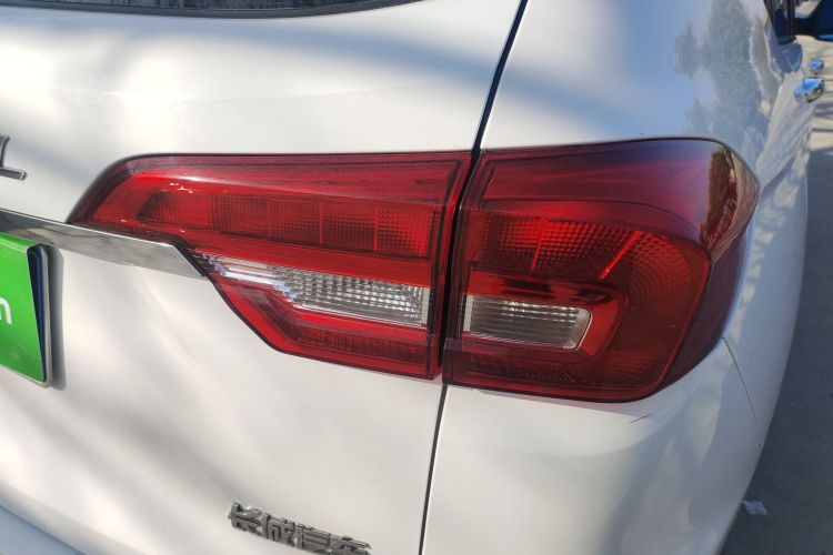 Used Haval M6 2017 1.5T Automatic Two-Wheel Drive Urban Model
