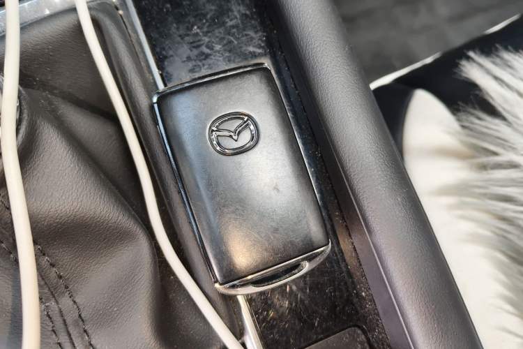 Used Mazda 3 Axela 2021 2.0L Automatic ZhiXuan Edition
