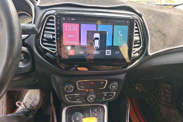 Used Jeep Compass 2017 200T Automatic Family Enjoyment Four-Wheel Drive Edition