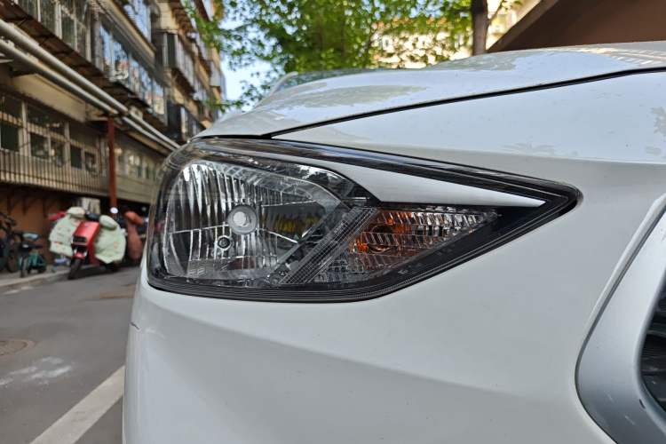 Used Hyundai Celesta 2018 1.6L Automatic GL Enjoyment Version China V Standard