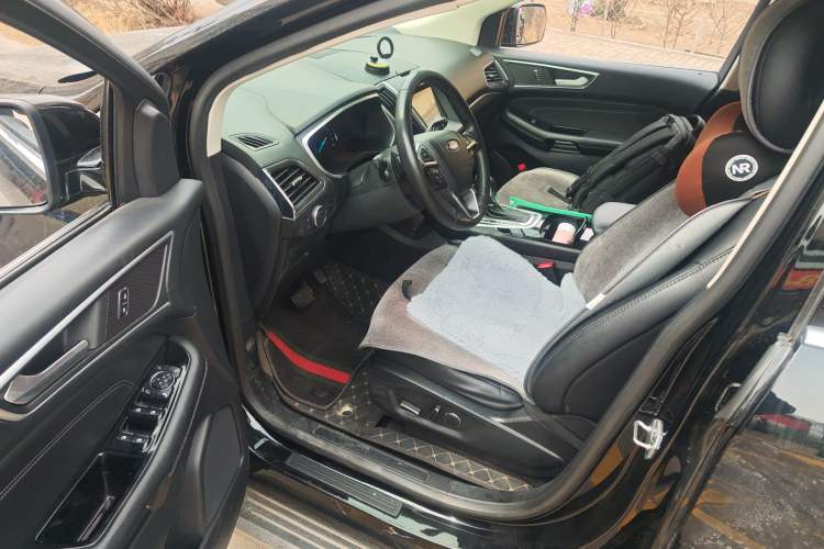 Used Ford Edge 2018 EcoBoost 245 Two-Wheel-Drive Titanium 7-Seater China V Standard Driver Seat