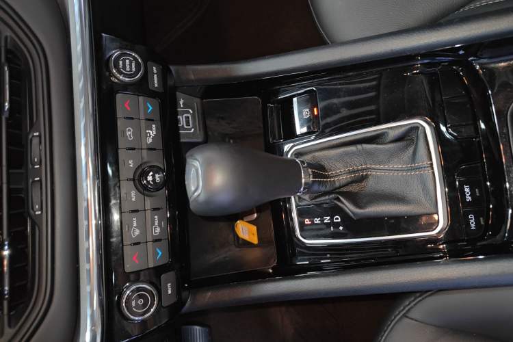 Used Jeep Compass 2021 220T Automatic Luxury Edition
