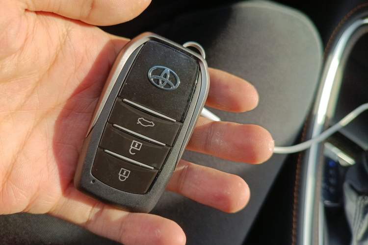 Used Toyota Avalon 2024 2.0L Luxury Edition