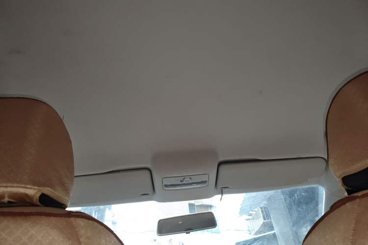 Used Volkswagen Polo 2013 1.4L Manual Comfort Edition Headliner