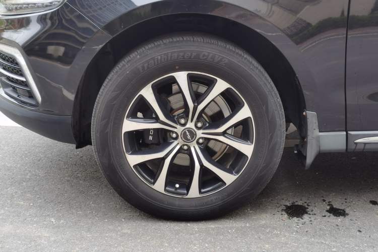 Used Zotye T600 Coupe 2017 1.5T Automatic Luxury Model Left Front Wheel Hub