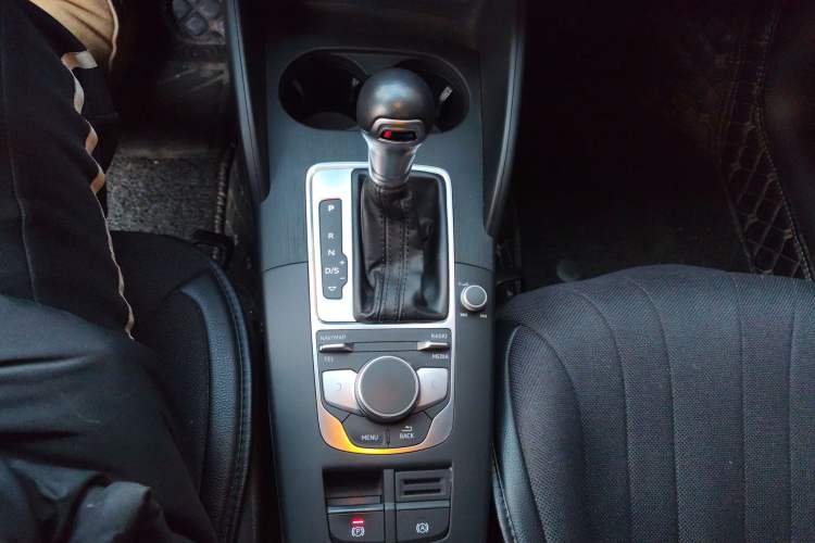 Used Audi A3 2018 30th Anniversary Edition Sportback 35 TFSI Ambition Model
