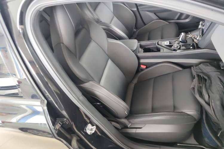 Used Lynk & Co 03 2022 1.5TD DCT JingPlus
