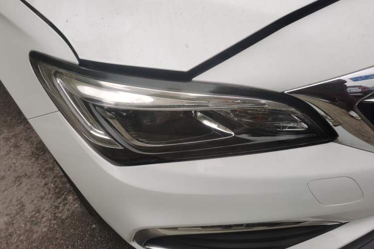 Used Buick Verano 2019 Sedan 15S Automatic Leading Model