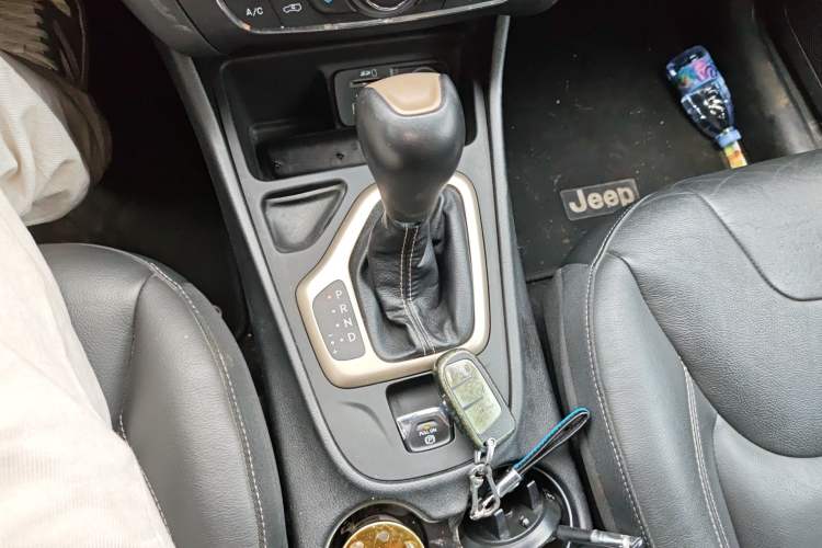 Used Jeep Cherokee 2017 2.0L Superior Edition