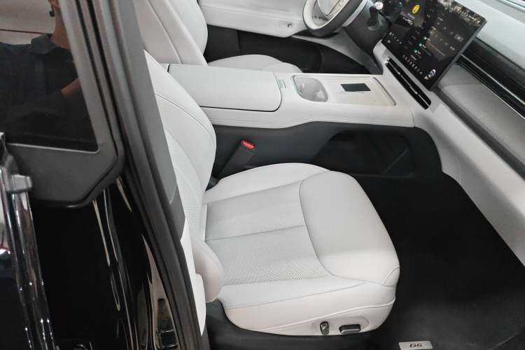 Used XPeng G6 2025 625 Long-Range Max Tech Edition