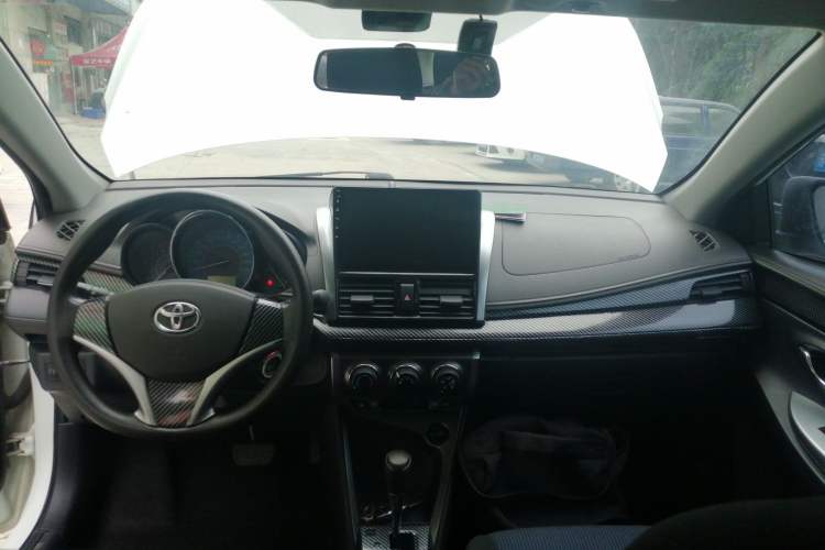 Used Toyota YARiS L Zhi Xuan 2015 1.5E Automatic Charm Edition