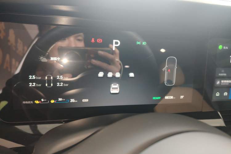 Used Li Auto ONE 2021 Extended-Range 6-Seater Version Instrument Cluster