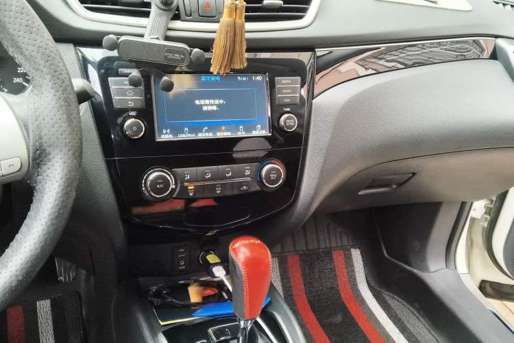 Used Nissan Qashqai 2017 2.0L CVT Luxury Edition China V Standard