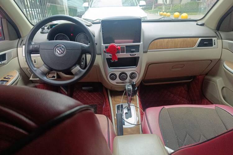 Used Buick Excelle 2015 1.5L Automatic Classic Model
