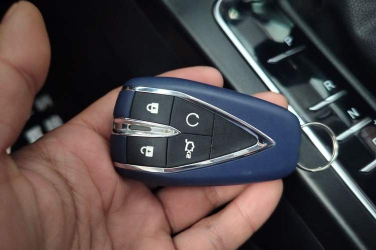 Used CHANGAN CS75 PLUS 2021 1.5T Automatic Luxury Version Vehicle Key