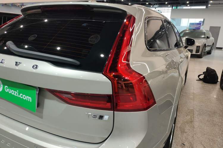 Used Volvo V90 2019 Cross Country T5 AWD Smart Range Version China V Standard
