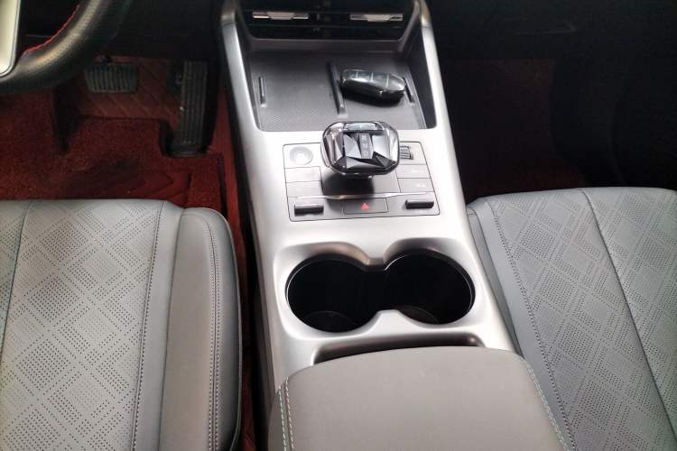 Used BYD Qin PLUS 2025 DM-i Smart Drive 55KM Beyond Model
