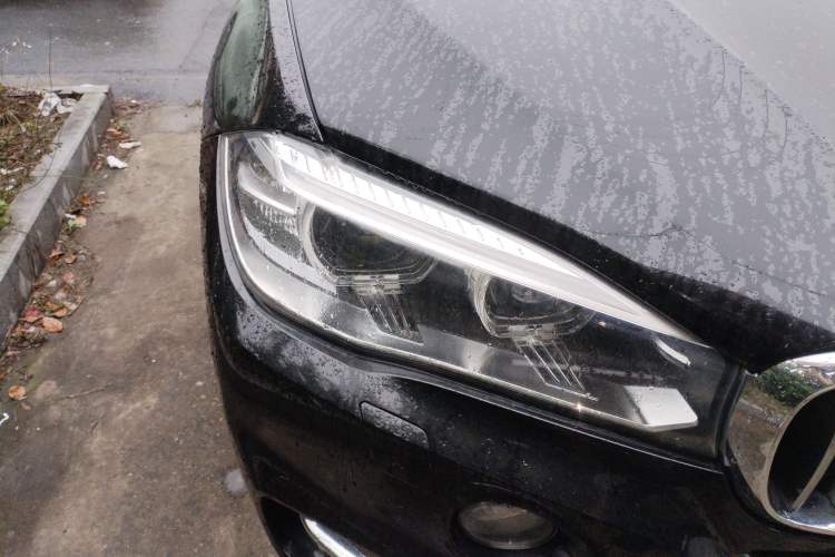 Used BMW X5 2018 xDrive28i Right Front Headlight