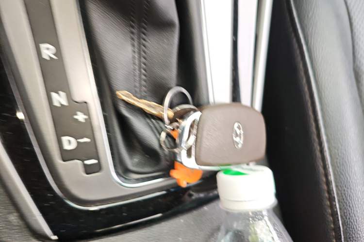 Used Hyundai Elantra (5th Generation / Langdong) 2015 1.6L Automatic Luxury Model Vehicle Key