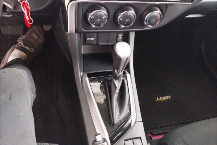 Used Toyota Levin 2017 Revised Version 185T CVT Elite Edition China VI Standard