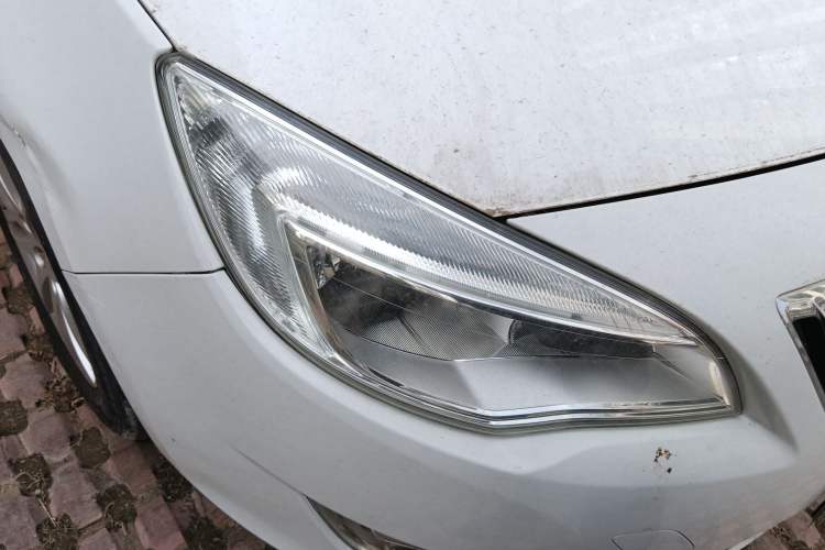 Used Buick GT 2014 XT 1.6L Manual Entry-Level Model
