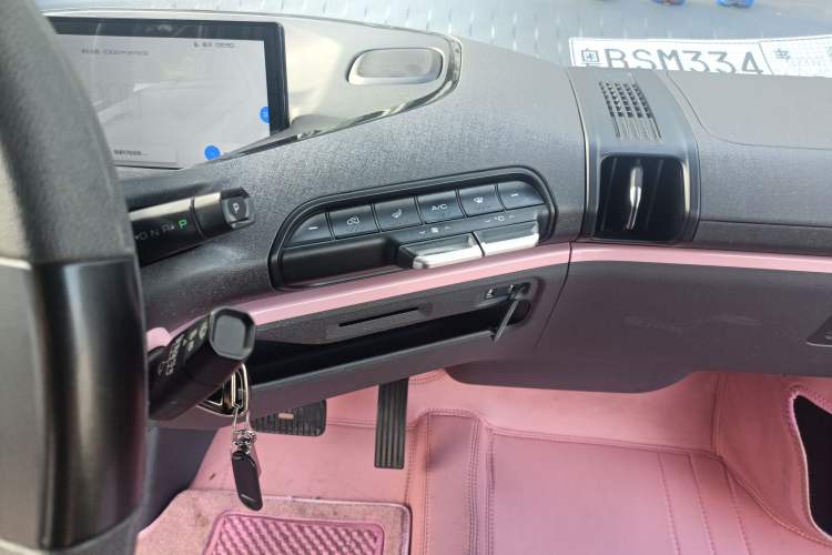 Used Baojun E300 2020 Star Travel Edition