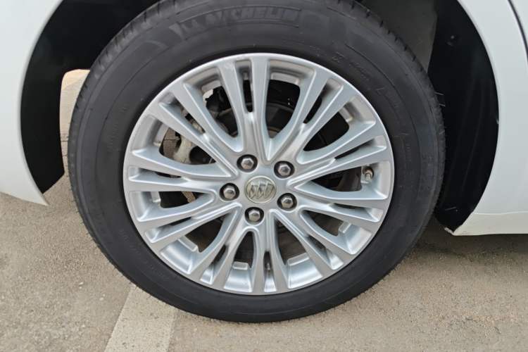 Used Buick GT 2016 15N Automatic Luxury Edition