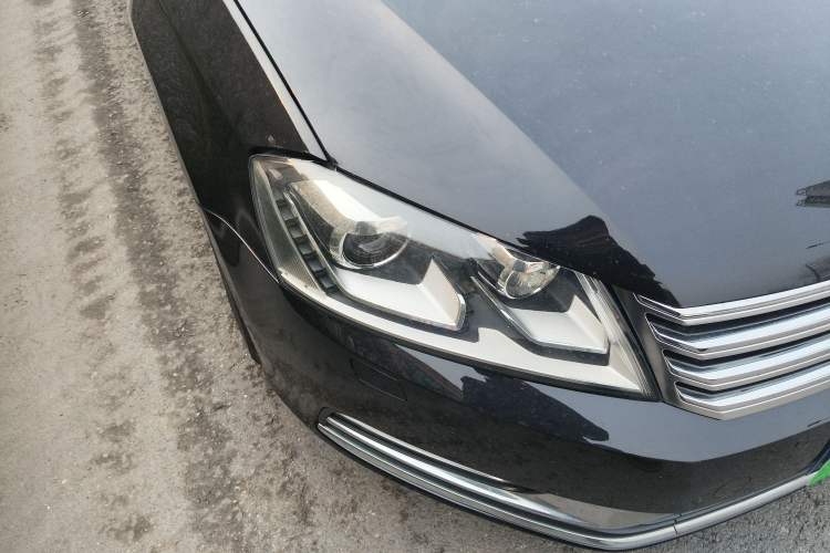 Used Volkswagen Magotan 2012 Facelift 2.0 TSI Prestige Model
