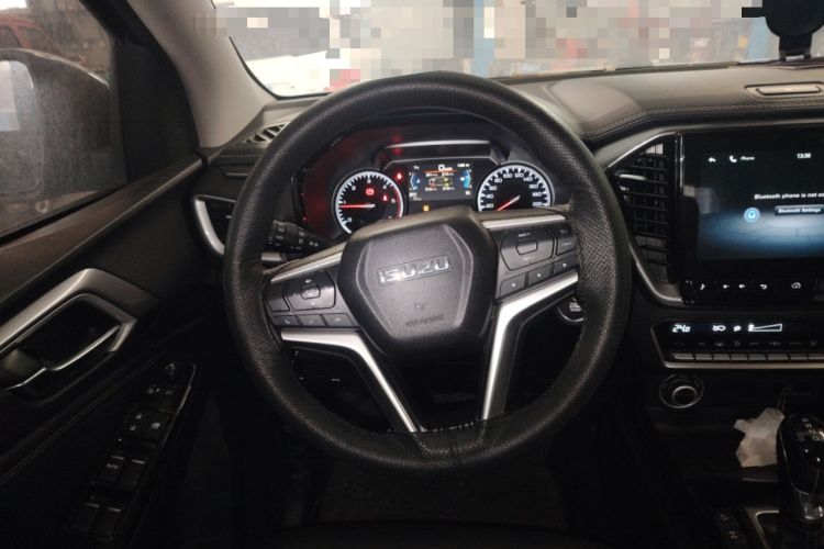 Used Isuzu D-MAX 2021 1.9T Automatic 4x4 Diesel Global Huan Dong RZ4E Steering Wheel