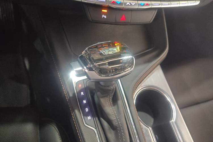 Used Cadillac CT4 2020 28T Elite Edition Gear Lever