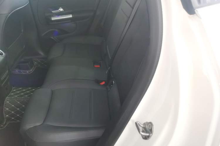 Used Mercedes-Benz GLA 2022 GLA 220 Left Rear Seat