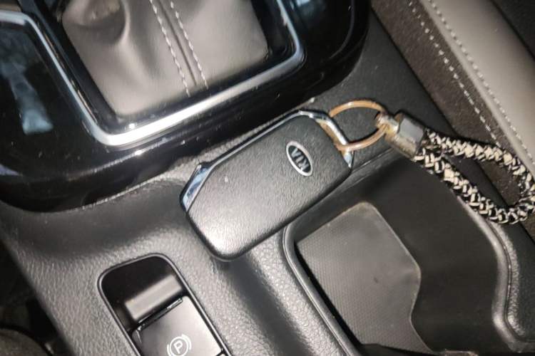 Used Kia Sportage R 2019 2.0L Automatic Smart Luxury Edition
